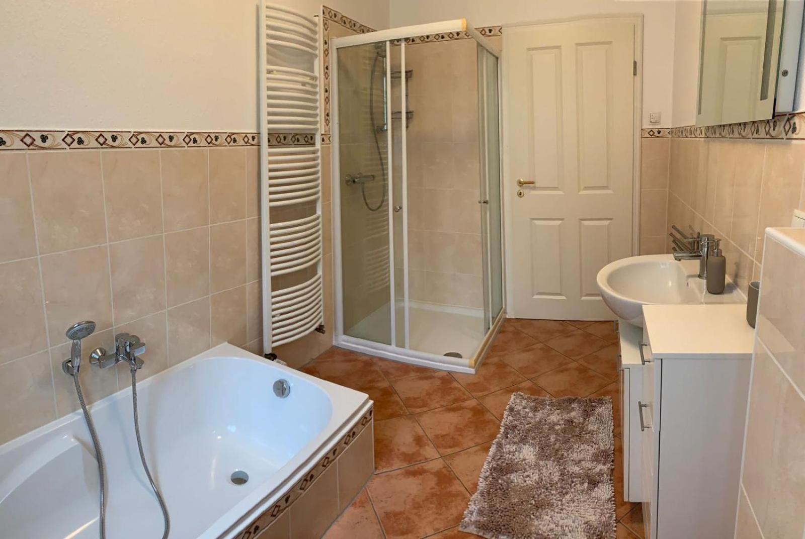 Ferienwohnung Fuer 4 Personen In Bester Lage Ca. 15 Km Von Bremen City Achim Exterior foto